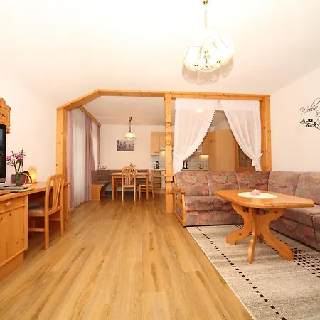 Landhaus Klinkan Apartman