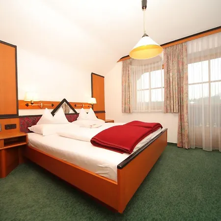 Landhaus Klinkan Apartman Ramsau am Dachstein